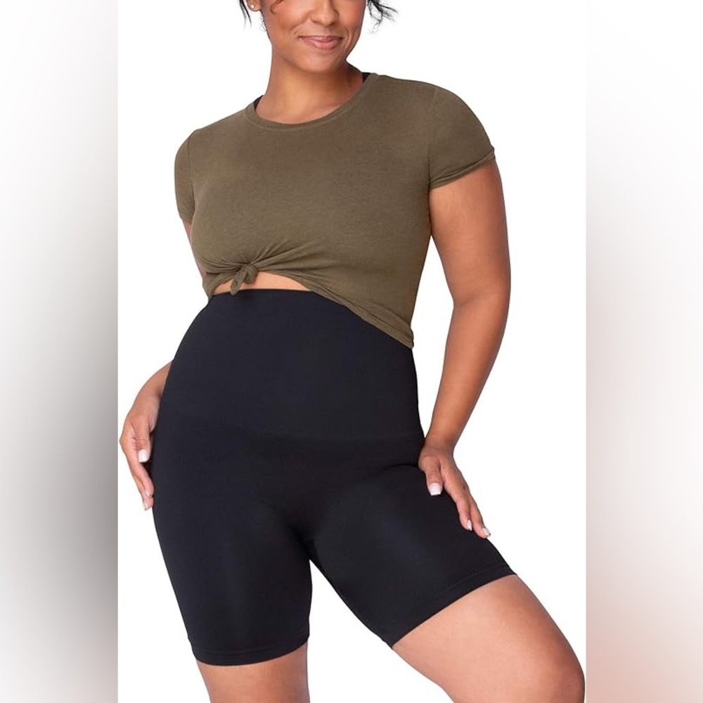 Belly Bandit Mother Tucker Biker shorts size M